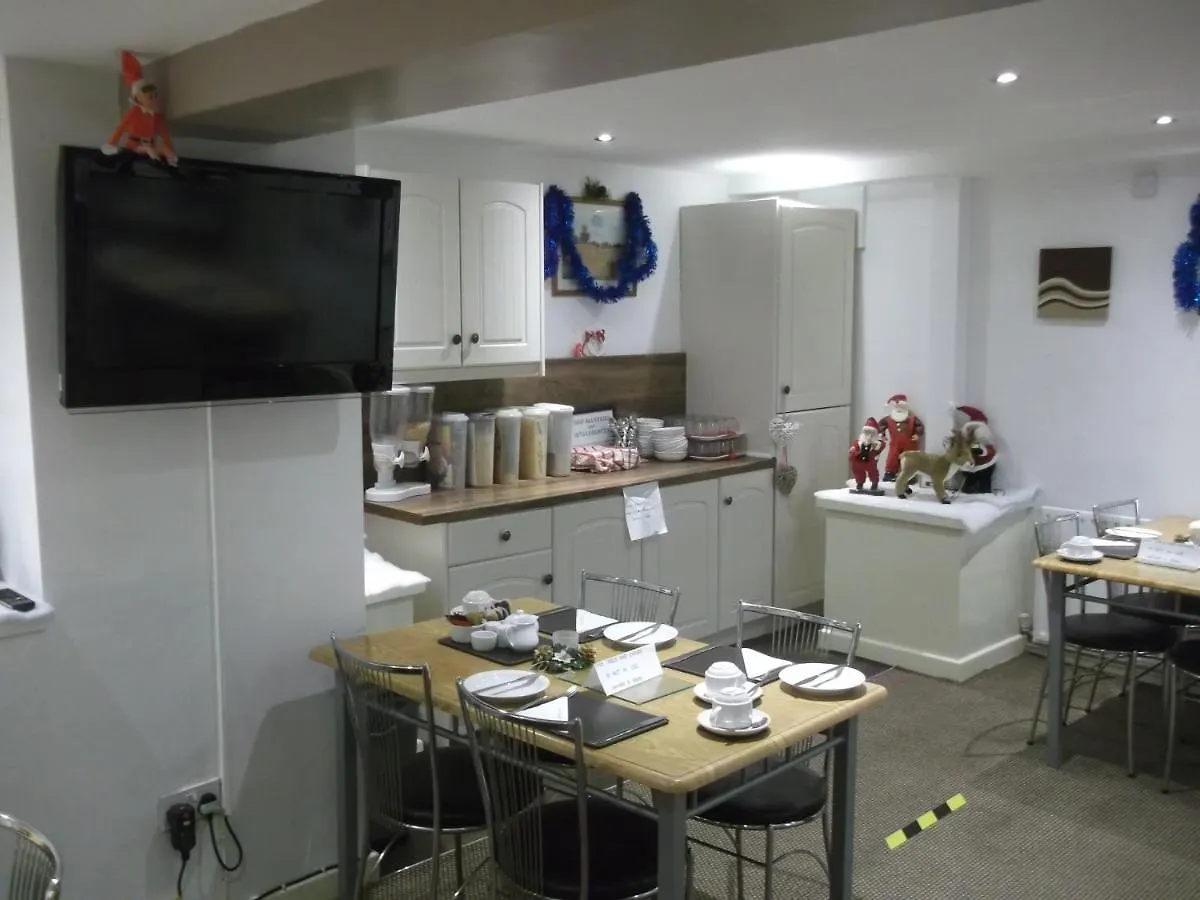 Atlantis Hotel Blackpool Bed & Breakfast